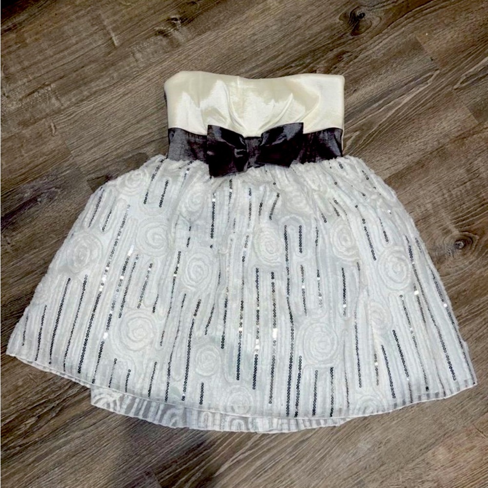 XOXO WOMENS LARGE DRESS